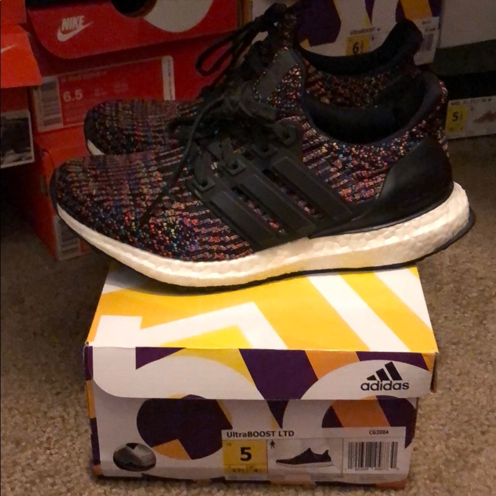 Adidas ultraboost LTD size 5 men’s